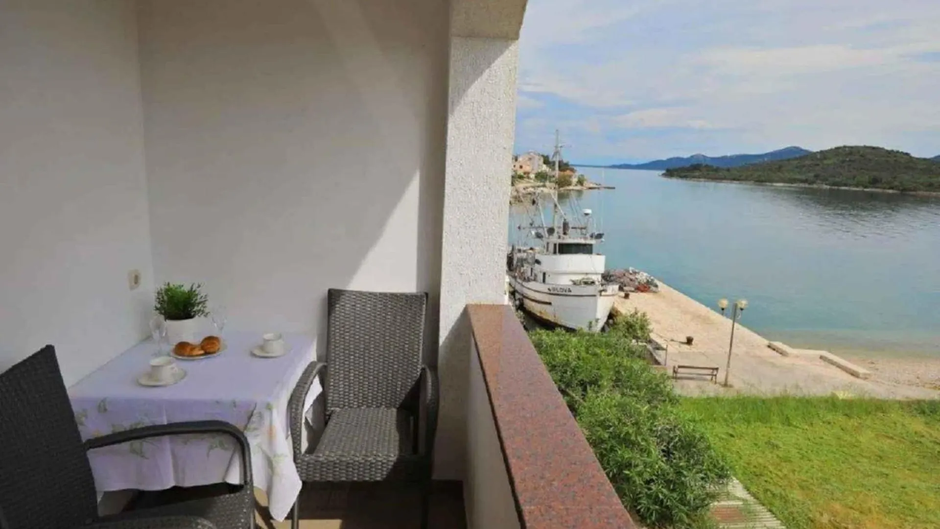 Studio In Mali Iz - Insel Iz 53385